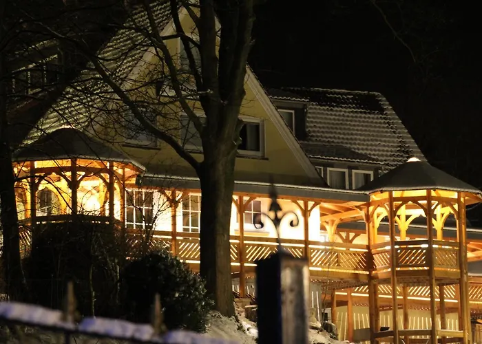 Felsenkeller Hotel *