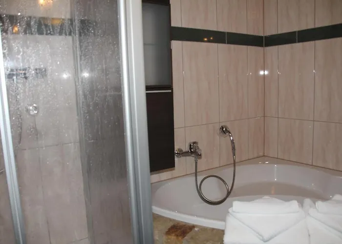 Felsenkeller Hotel Coppenbrügge